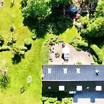 Landlig Idyl Kun 15 Minutter Fra Aalborg Centrum *