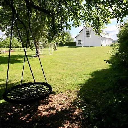 Holiday home Landlig Idyl Kun 15 Minutter Fra Aalborg Centrum Klarup