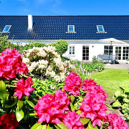 Holiday home Landlig Idyl Kun 15 Minutter Fra Aalborg Centrum