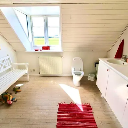 Holiday home Landlig Idyl Kun 15 Minutter Fra Aalborg Centrum Klarup