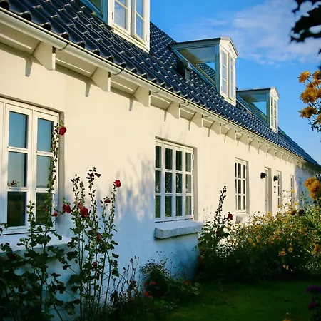 Ferienhaus Landlig Idyl Kun 15 Minutter Fra Aalborg Centrum *